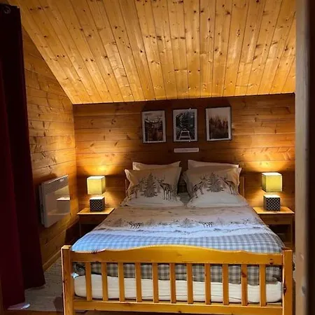 3 Etoiles A Gerardmer. シャレー